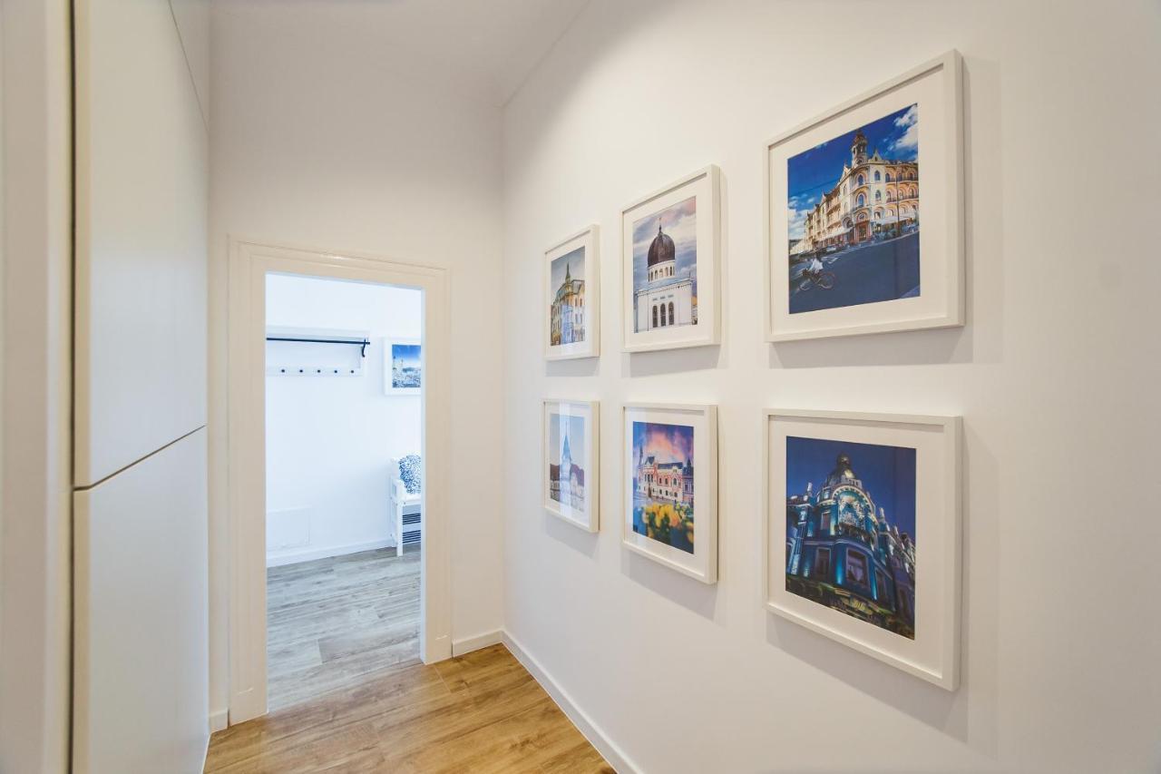 Spacious Riverviews Apartment Near Piata Unirii Орадеа Екстериор снимка